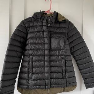 Zella puffer reversible hooded jacket black / army green size XS